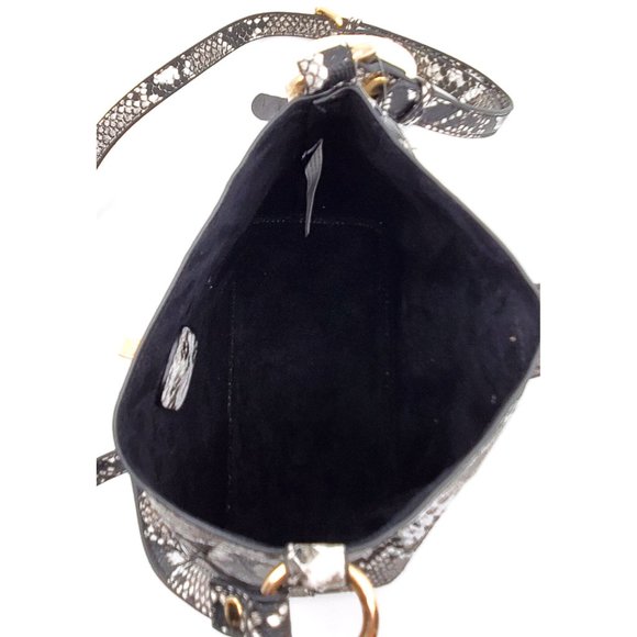 New Olivia Miller Silver Juliet Crossbody $96.00 - Picture 5 of 5